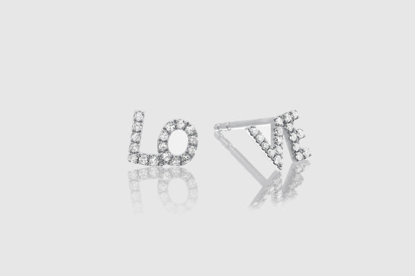 Love Diamond Stud Earrings - elbeu